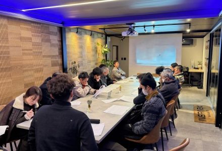 インスパーク若里公園で職人の皆さんと打ち合わせをしました。