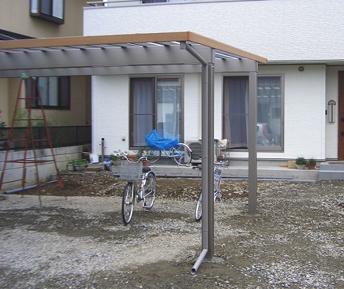 採光型積雪カーポート。