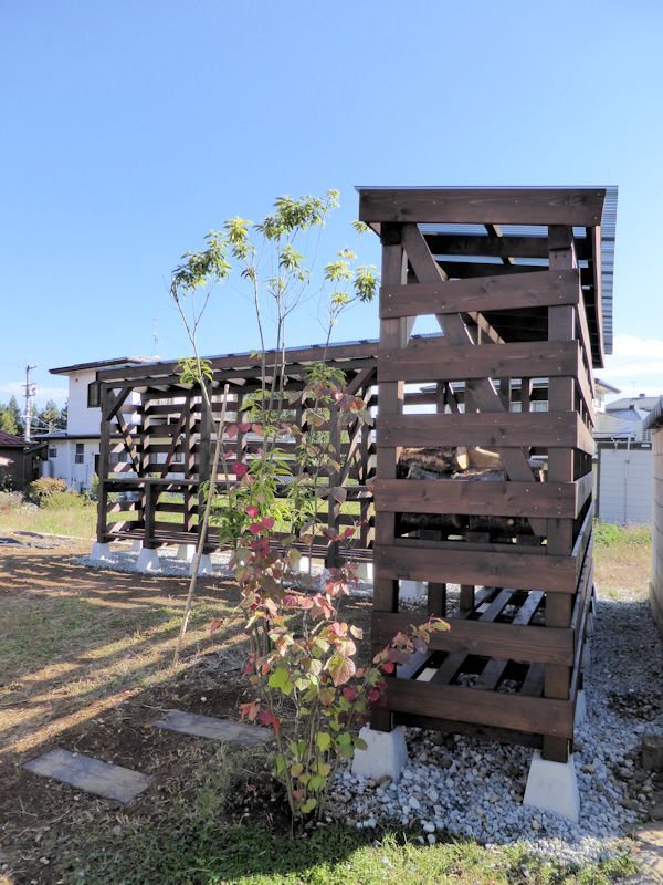 木製作品とガーデンリフォーム。