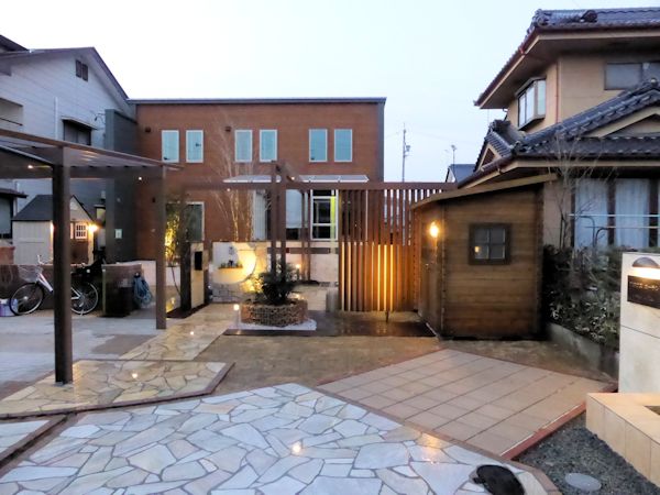 3/28(土)・29(日)、庭の展示会開催‼