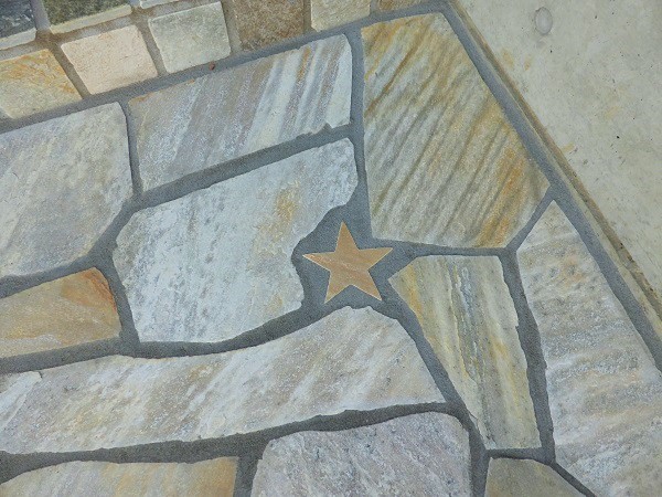 施工中物件の紹介。ココマⅡ・Ｌ字腰壁etc