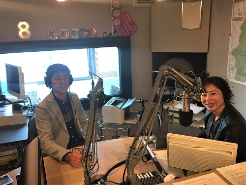 ラジオで情報発信。