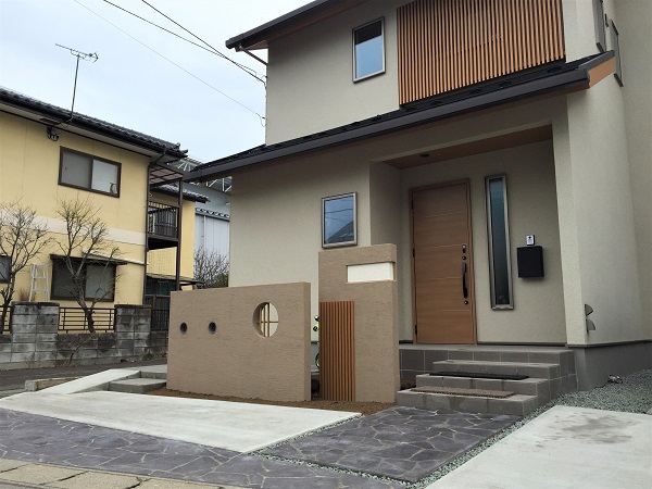 20170409_015623272_iOS