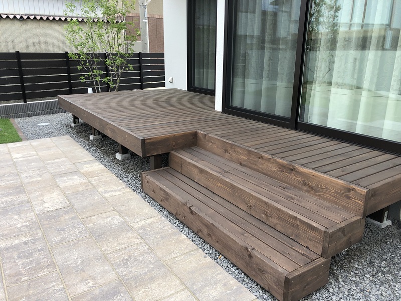 お勧め商品紹介　【ウッドデッキ】