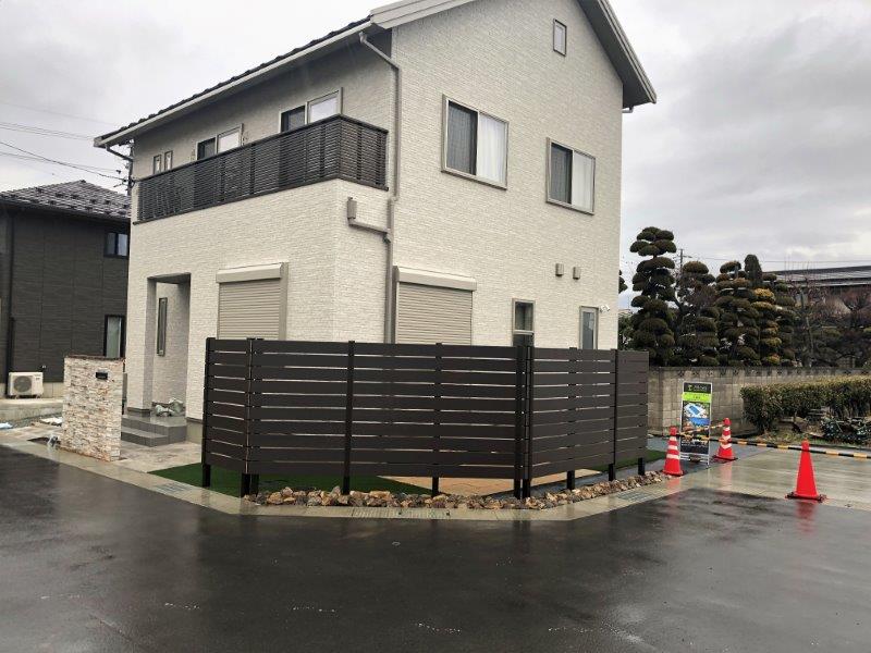 角地には目隠しがお勧めです。