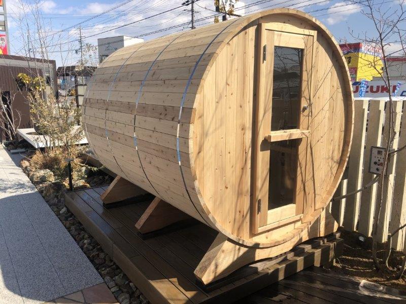 屋外用サウナ設置開始！