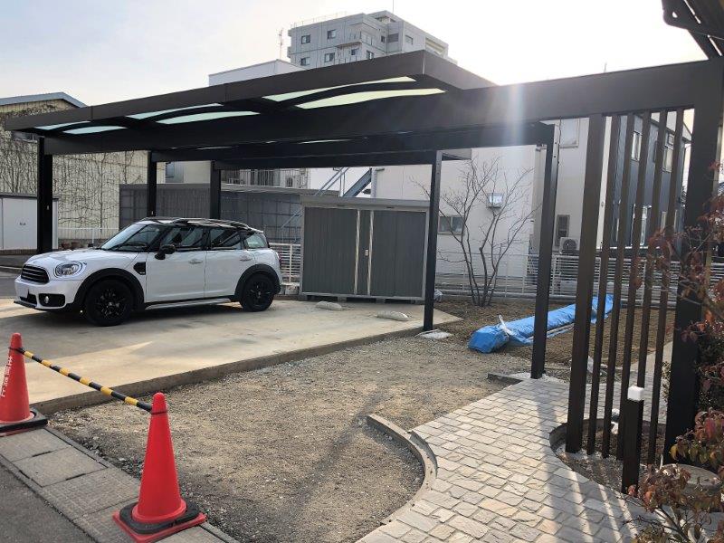 お洒落なカーポートにリフォーム。