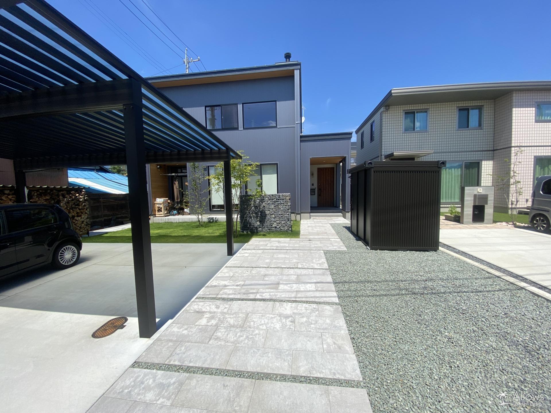 エクレル　（クロムグレー）