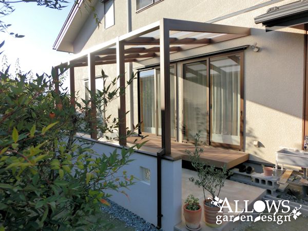 心安らぐオープンテラスガーデン