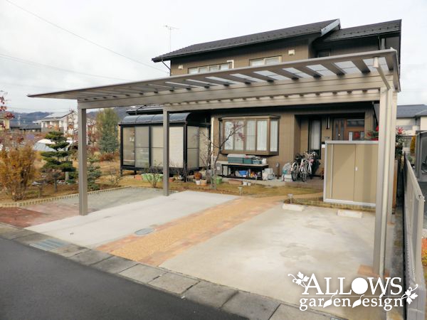 お庭のリフォームで駐車場を増設