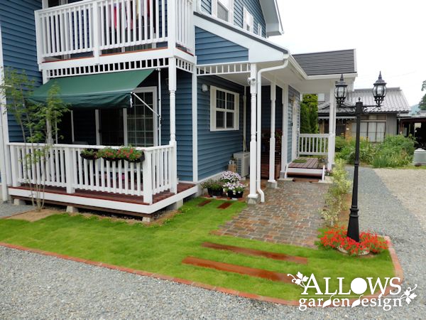 北米スタイル住宅のエクステリア