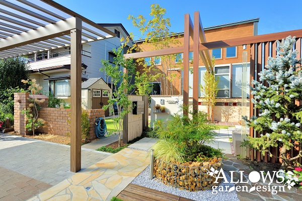 見どころ満載のエクステリア＆ガーデン