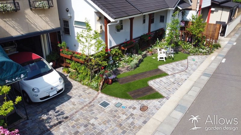 アンティークレンガと石畳