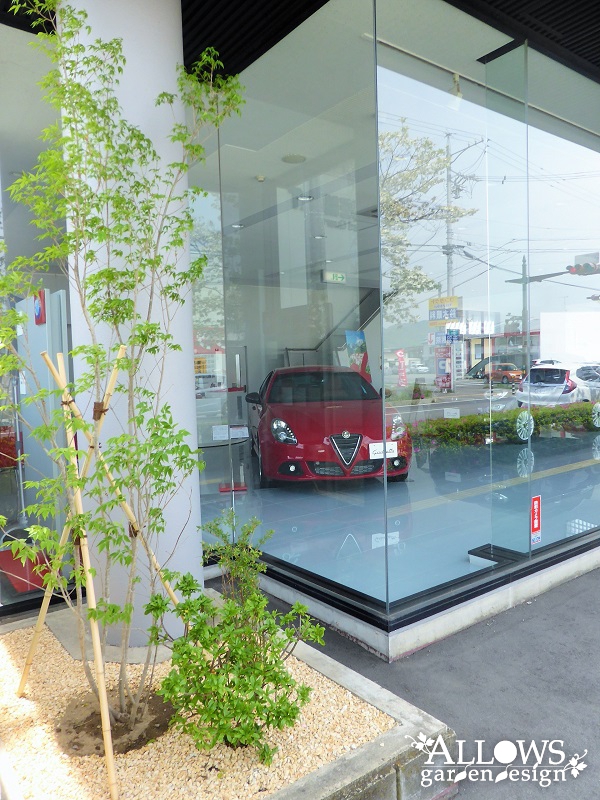 フィアット長野様　花壇工事