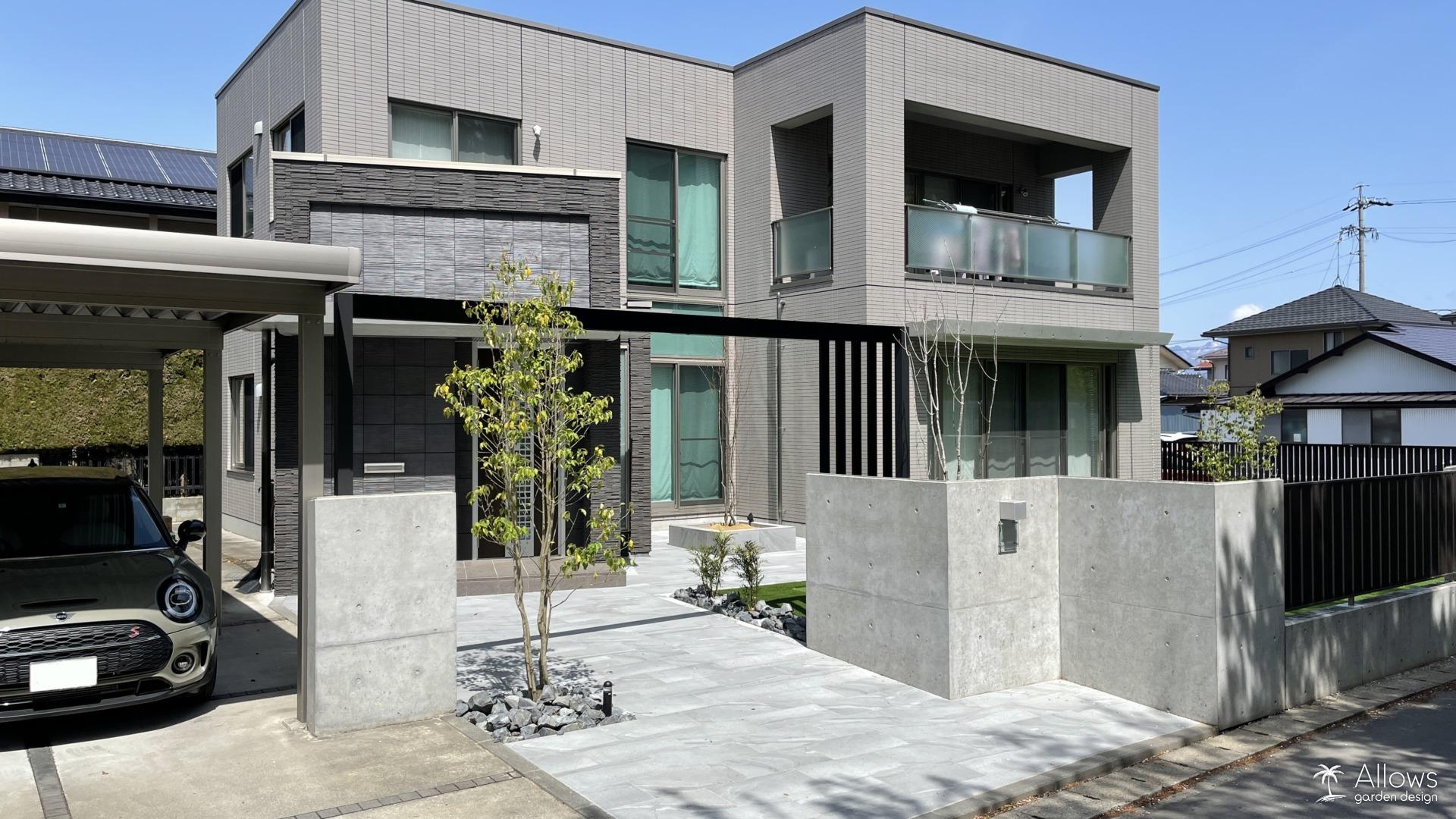 アプローチタイル張り　アヴァンティ