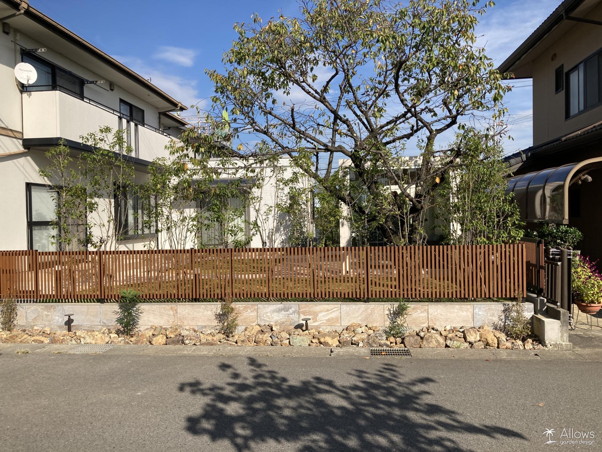 ルシアスフェンス(カームブラック＆キャラメルチーク)×おがせ石