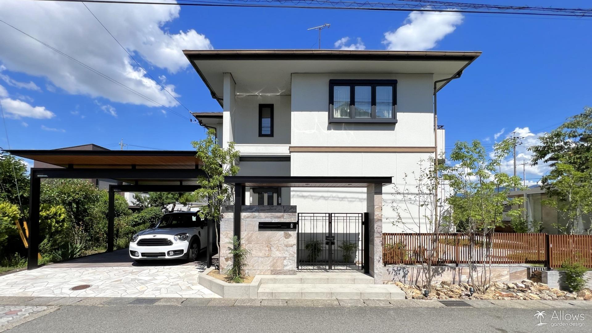 エクスティアラルーフ