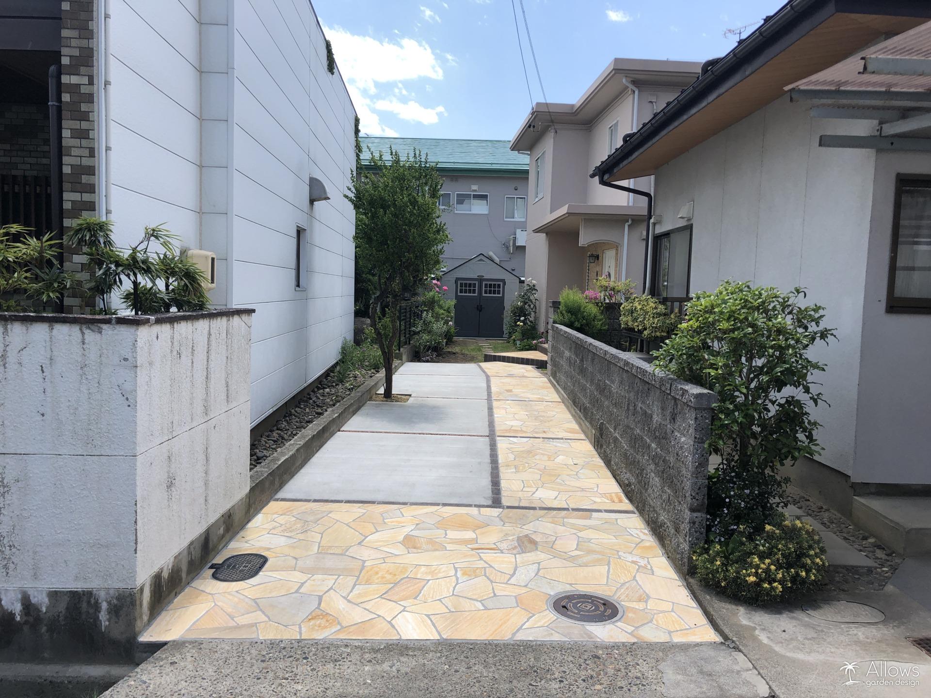 石張りイエロー