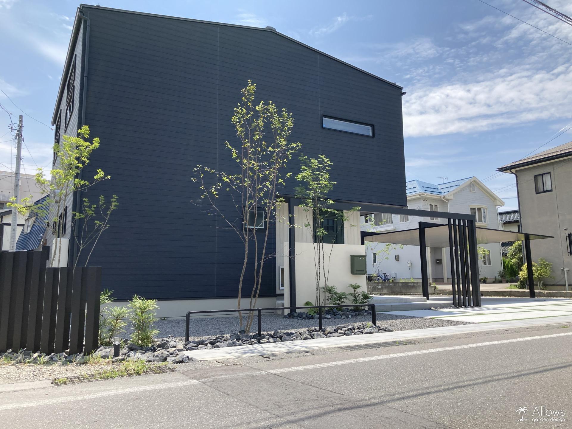 デザイナーズレール×スリットフェンス