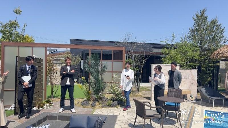 本日はラジオ放送があります。