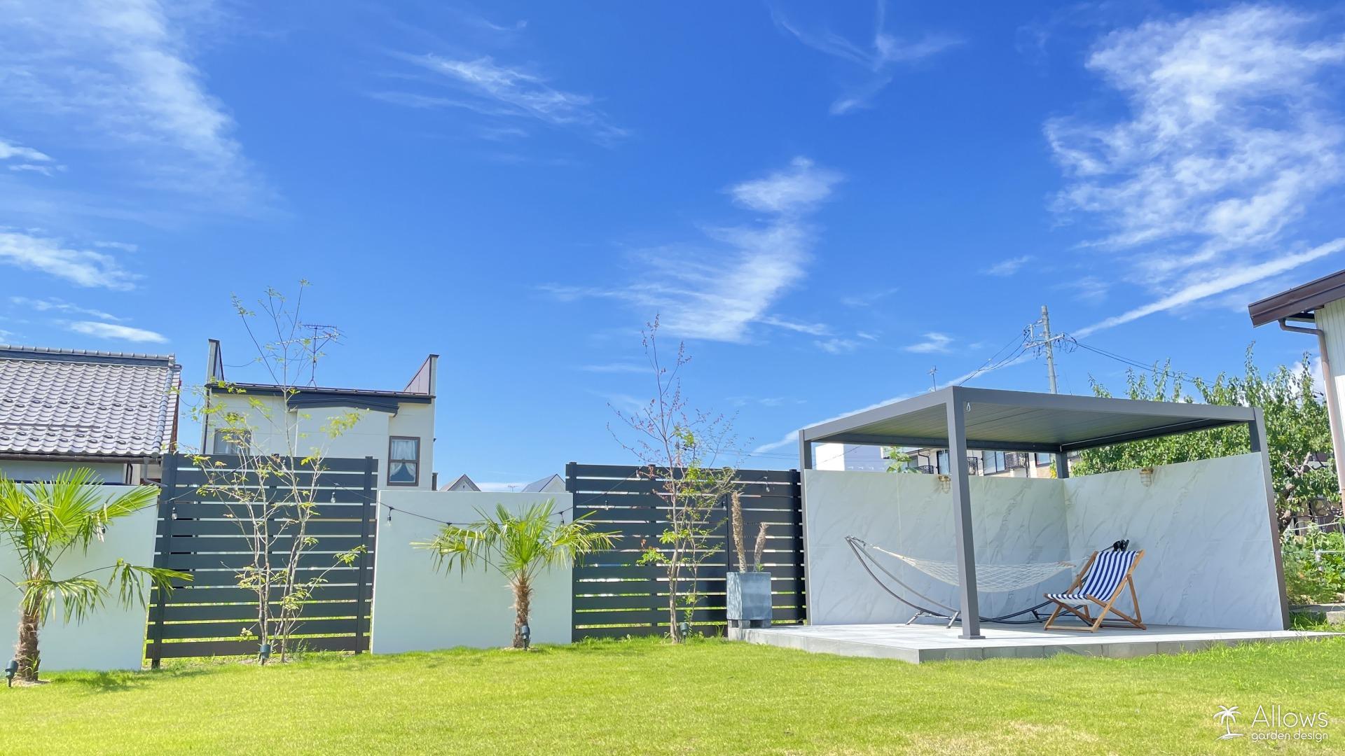 樹脂フェンス×塗りウォール