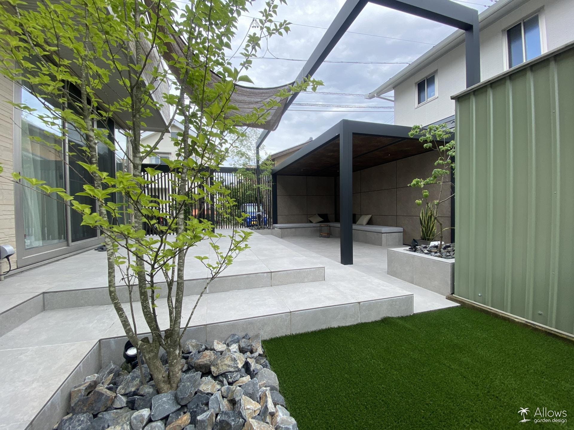 タイルテラス×ホームヤードルーフ