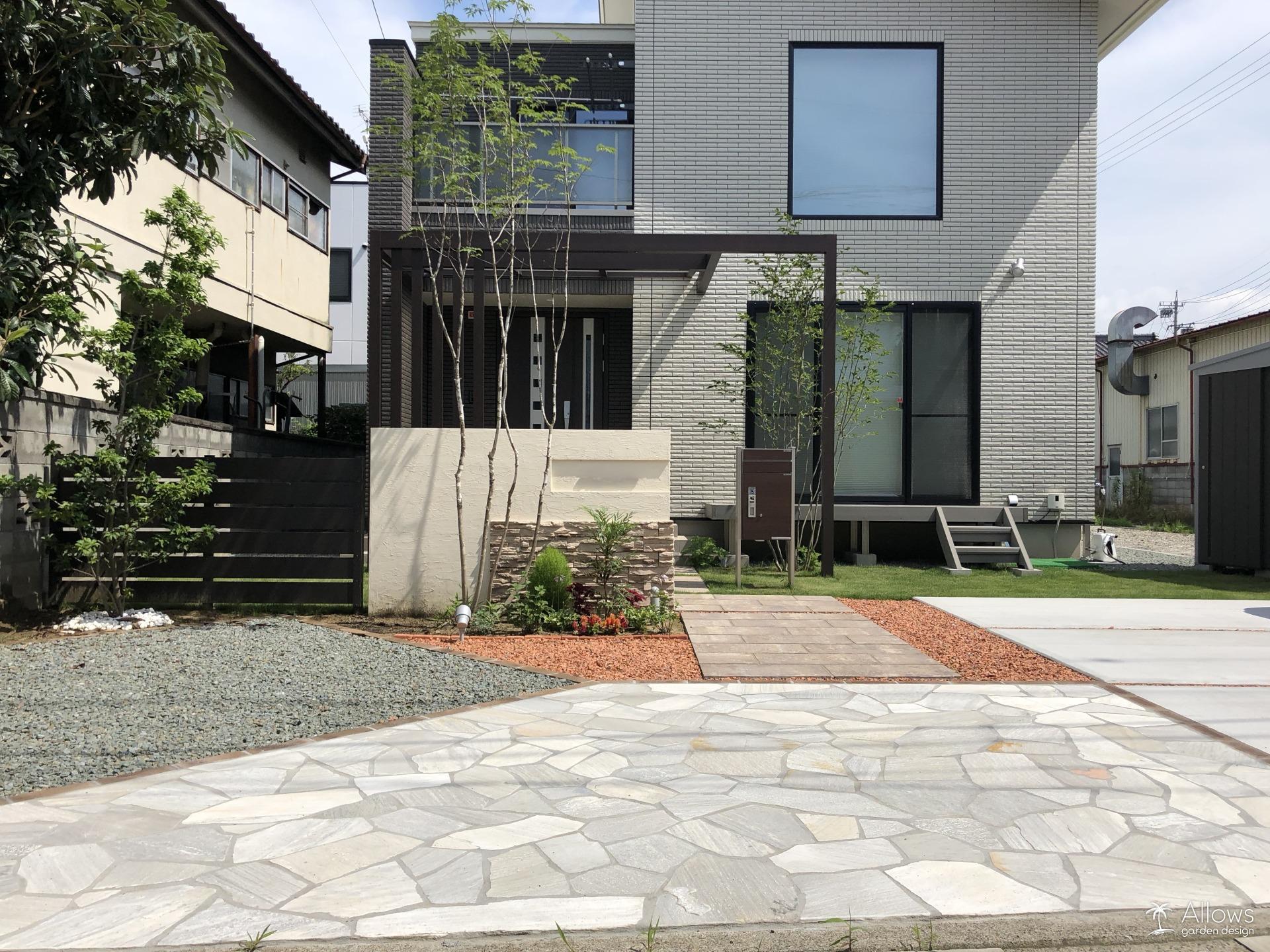 インターロッキング　レッドチップ