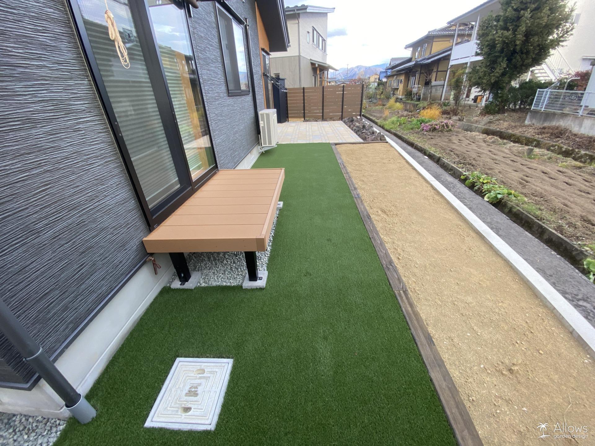 ウッドデッキ×人工芝