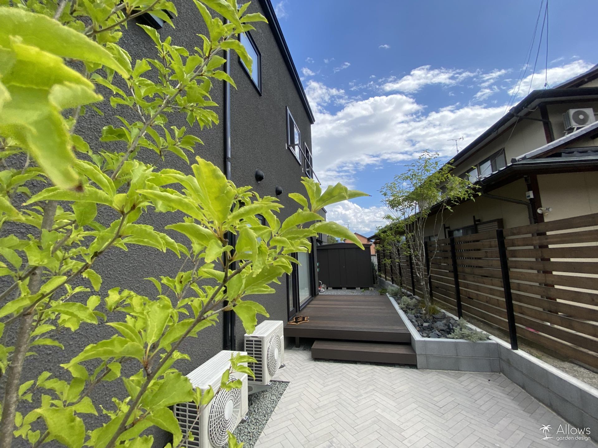 『家を建てて満足』その先へ。建物の良さを引き出す外構施工例