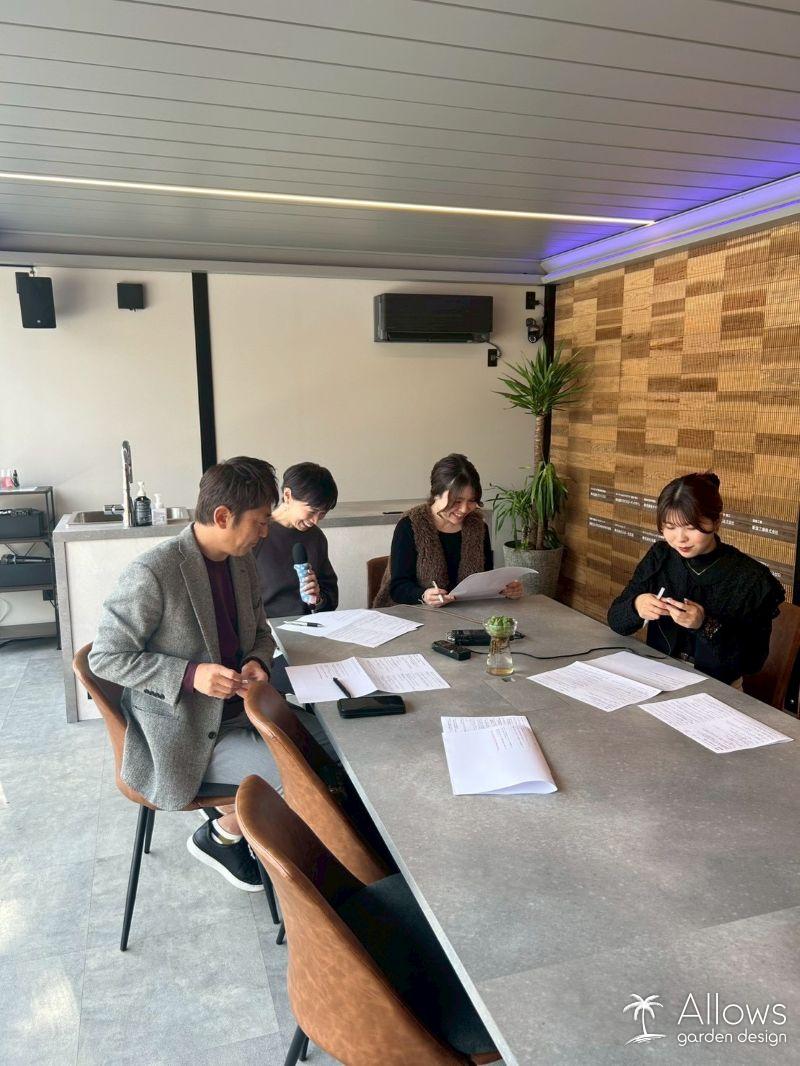 本日はラジオ放送があります。